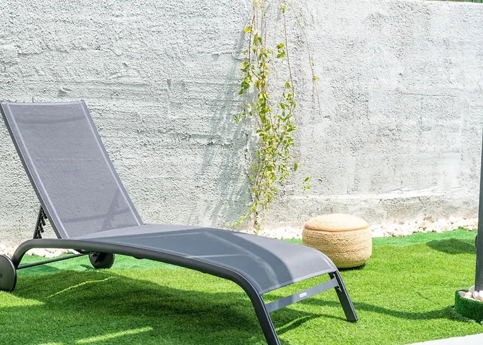 Latitude 37 Каламата