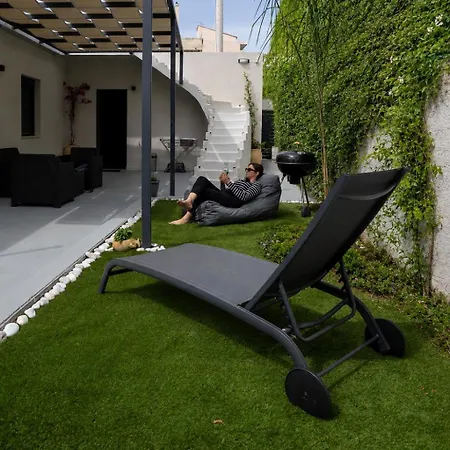 Daire Latitude 37